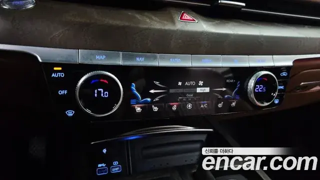 Genesis G80 2022 — Şəkil 14/33