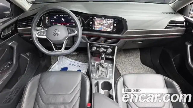 Volkswagen Jetta 2024 — ფოტო 13/36