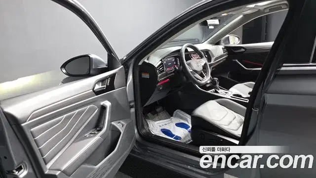 Volkswagen Jetta 2024 — ფოტო 36/36
