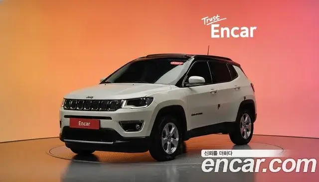 Jeep Compass 2021 — Фото 1/20