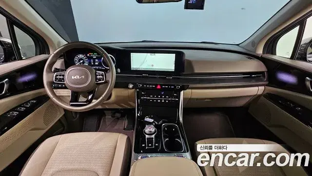 Kia Carnival 2023 — Photo 7/20