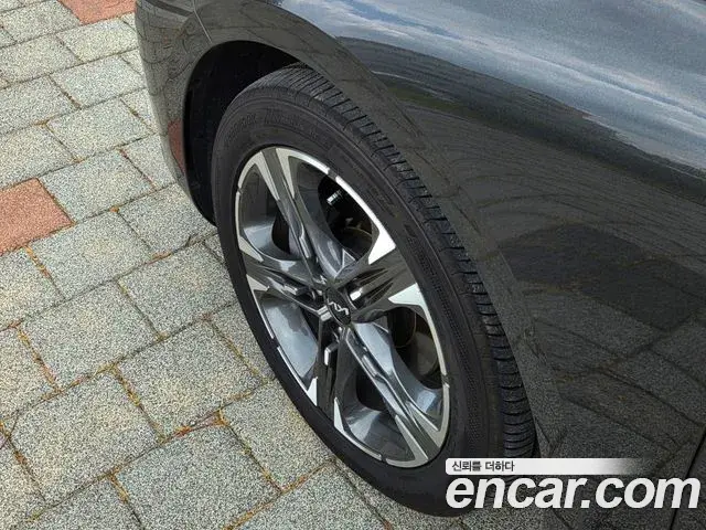 Kia K8 2023 — Şəkil 15/20