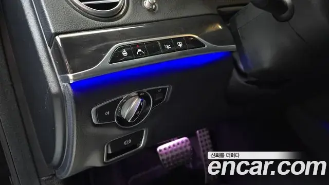 Mercedes-Benz S-Class 2019 — Фото 17/20