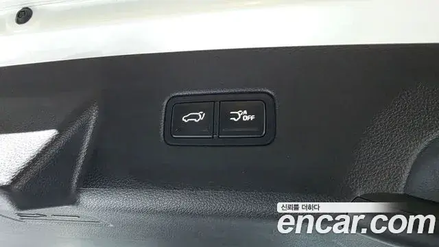 Kia Carnival 2021 — Şəkil 22/38