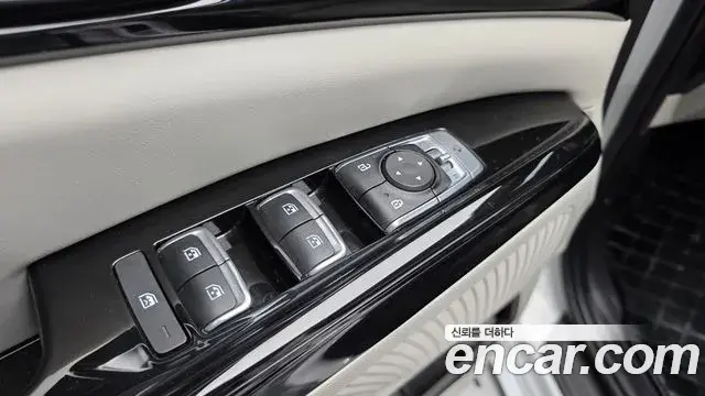 Kia Carnival 2021 — Şəkil 38/38