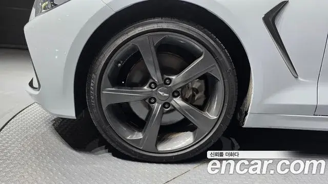 Genesis G70 2019 — ფოტო 12/20