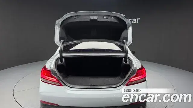Genesis G70 2019 — ფოტო 5/20