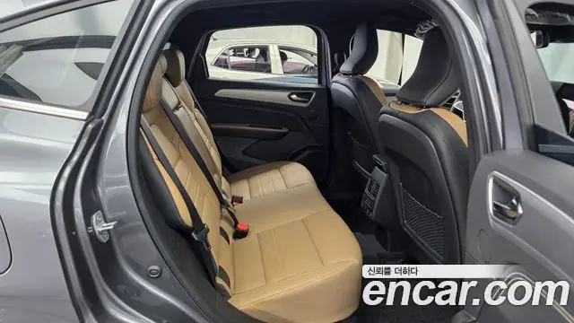 Renault Samsung Arkana 2025 — ფოტო 7/35