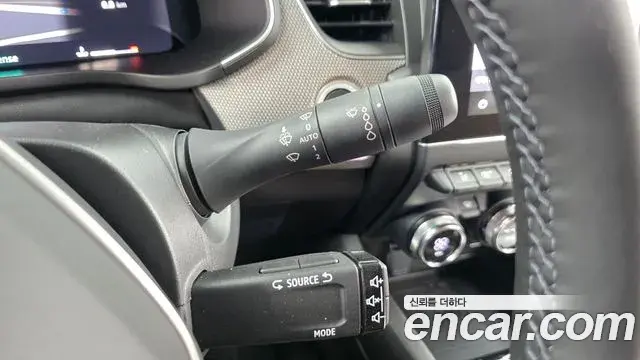 Renault Samsung Arkana 2025 — ფოტო 33/35