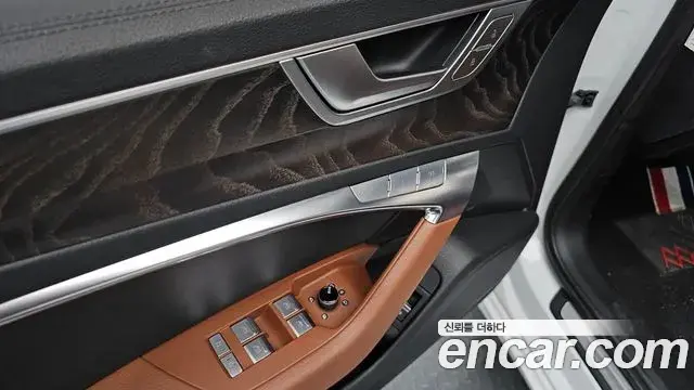 Audi A6 2020 — Фото 18/20