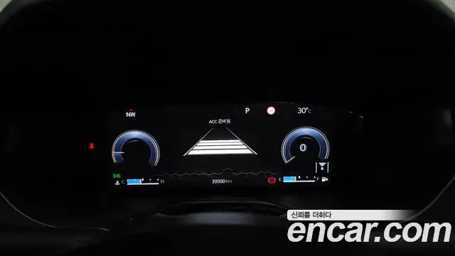 Jeep Compass 2022 — ფოტო 16/35