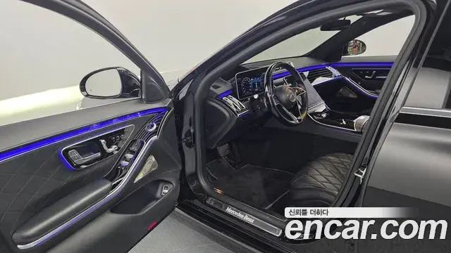 Mercedes-Benz S-Class 2022 — ფოტო 31/33