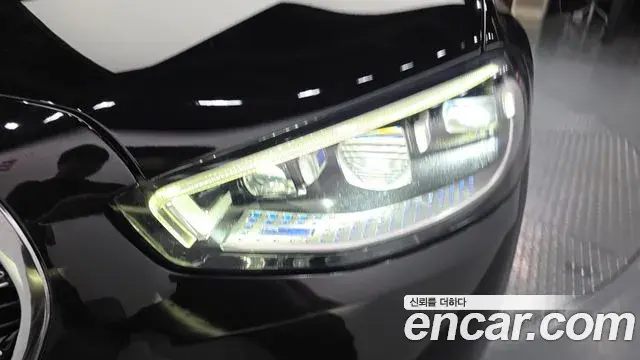 Mercedes-Benz S-Class 2022 — ფოტო 15/33