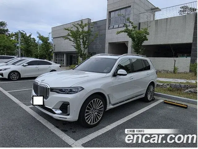 BMW X7 2021 — ფოტო 3/19
