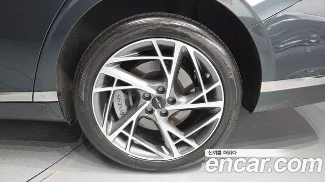 Genesis G90 2024 — Photo 9/36