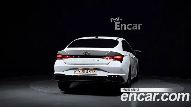 Hyundai Avante 2023 — Фото 4/20