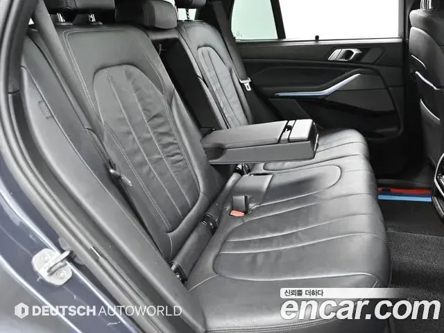 BMW X5 2020 — ფოტო 17/20