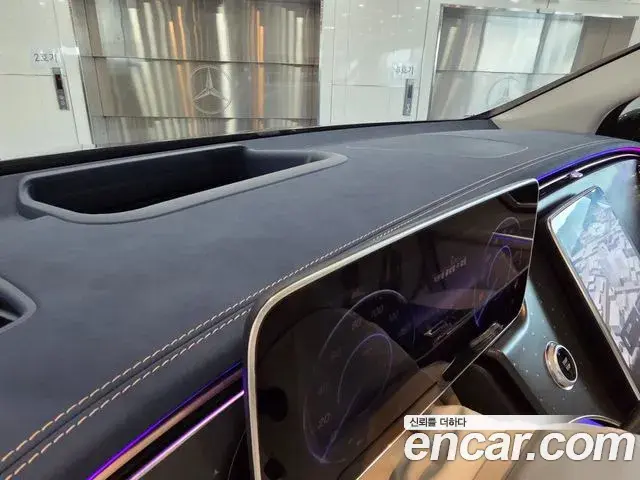 Mercedes-Benz EQE SUV 2025 — Şəkil 4/20