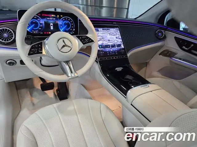 Mercedes-Benz EQE SUV 2025 — Şəkil 10/20