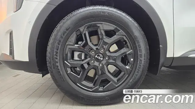 Kia Sorento 2025 — Şəkil 23/38