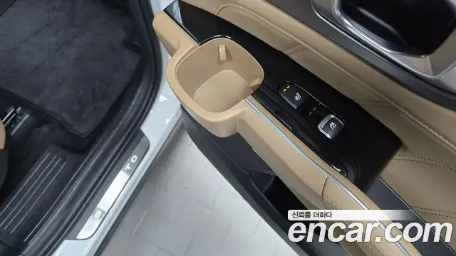 Kia Sorento 2025 — Şəkil 36/38