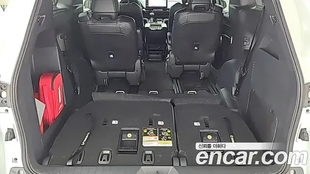 Toyota Sienna 2025 — Photo 18/20