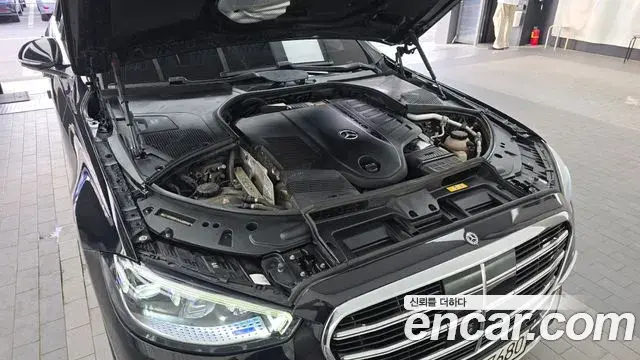 Mercedes-Benz S-Class 2022 — Фото 5/20