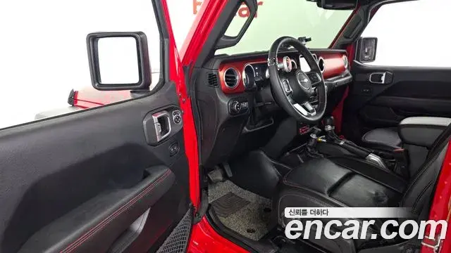 Jeep Wrangler 2018 — Photo 11/28