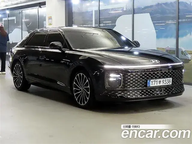 Hyundai Grandeur Hybrid 2025 — Photo 3/20