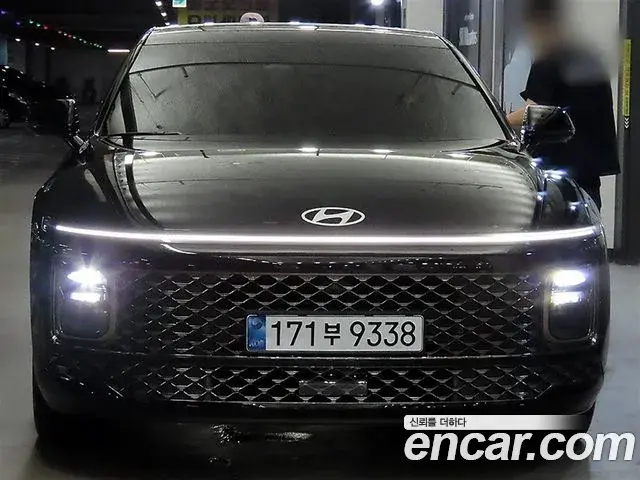 Hyundai Grandeur Hybrid 2025 — Photo 17/20