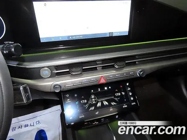 Hyundai Grandeur Hybrid 2025 — Photo 8/20
