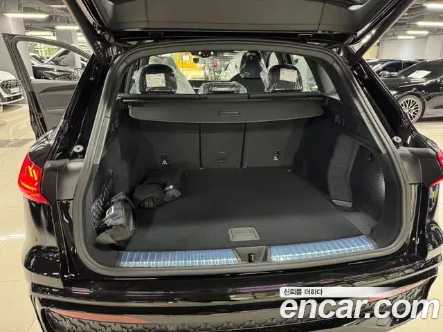 Audi Q5 2025 — Photo 11/16