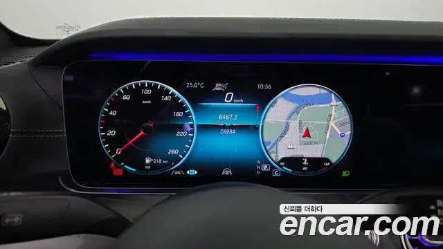 Mercedes-Benz E-Class 2020 — Фото 8/20