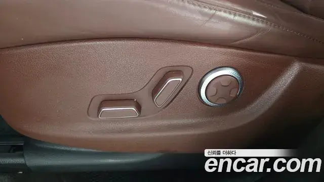 Genesis GV80 2025 — ფოტო 33/36