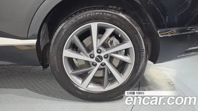 Genesis GV80 2025 — ფოტო 26/36
