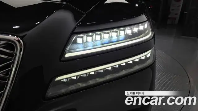 Genesis GV80 2025 — ფოტო 8/36