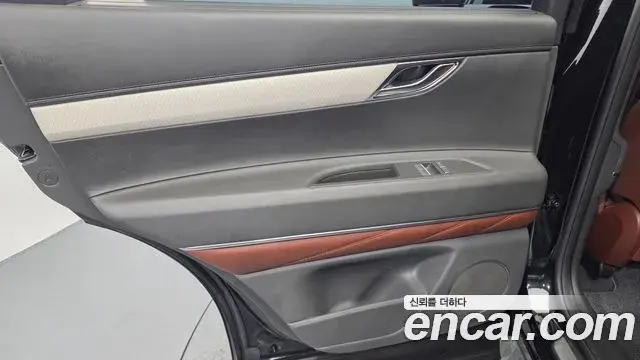 Genesis GV80 2025 — ფოტო 25/36