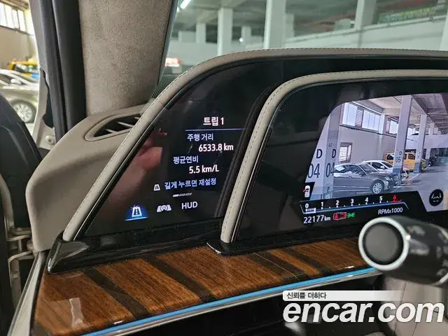Cadillac Escalade 2021 — Şəkil 11/20
