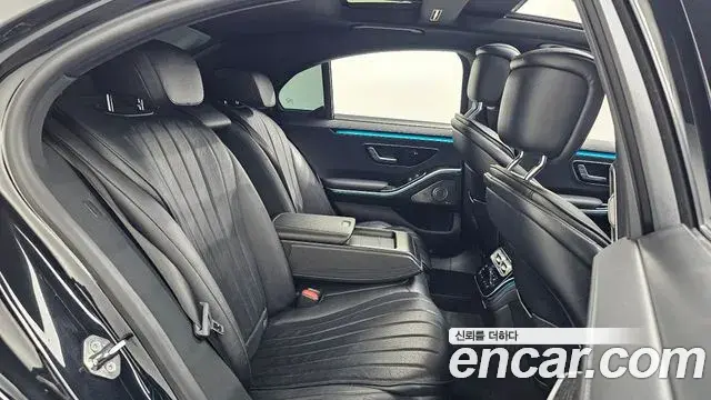 Mercedes-Benz S-Class 2021 — Фото 12/20