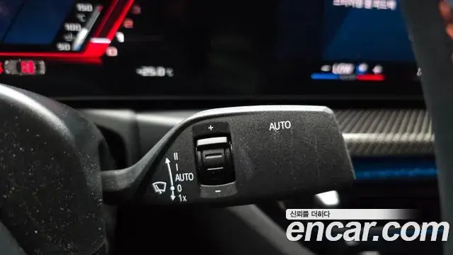 BMW M3 2025 — Photo 19/30