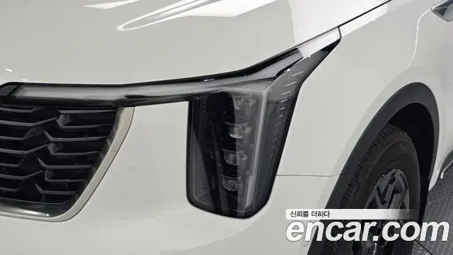 Kia Sorento 2025 — Photo 22/31