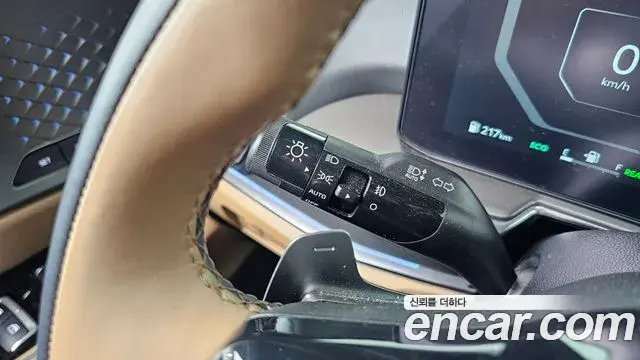 Kia Sorento 2025 — Photo 2/31