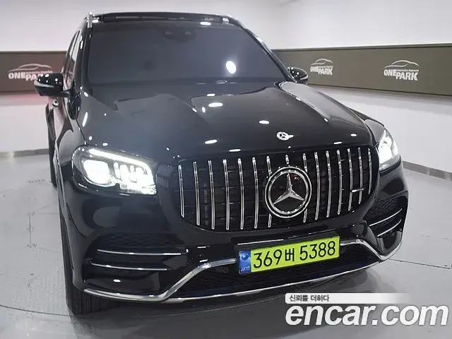 Mercedes-Benz GLS-Class 2022 — Photo 2/20