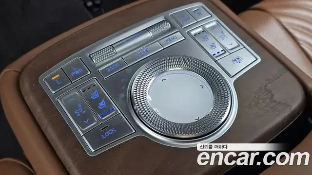 Genesis G80 2020 — ფოტო 32/33