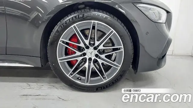 Mercedes-Benz AMG GT 2025 — ფოტო 3/20