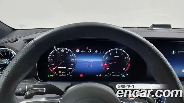Mercedes-Benz AMG GT 2025 — ფოტო 5/20