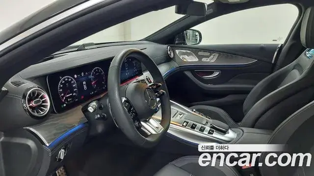 Mercedes-Benz AMG GT 2025 — ფოტო 1/20