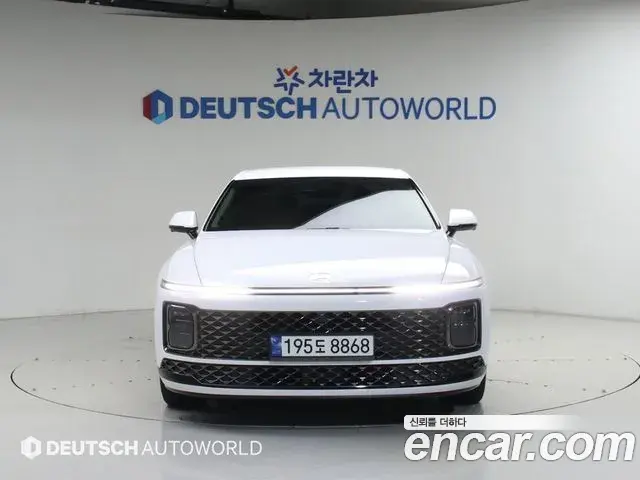 Hyundai Grandeur Hybrid 2023 — ფოტო 10/20