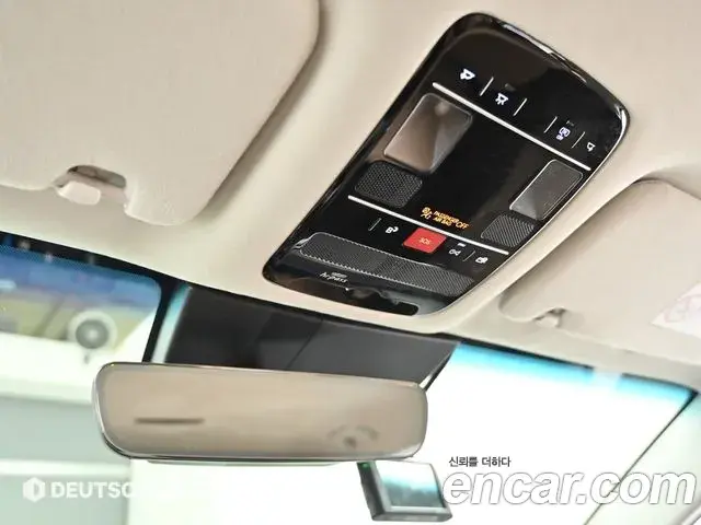 Hyundai Grandeur Hybrid 2023 — ფოტო 18/20