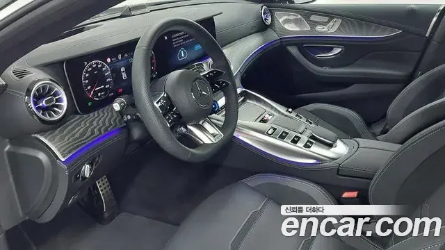 Mercedes-Benz AMG GT 2025 — Фото 13/20